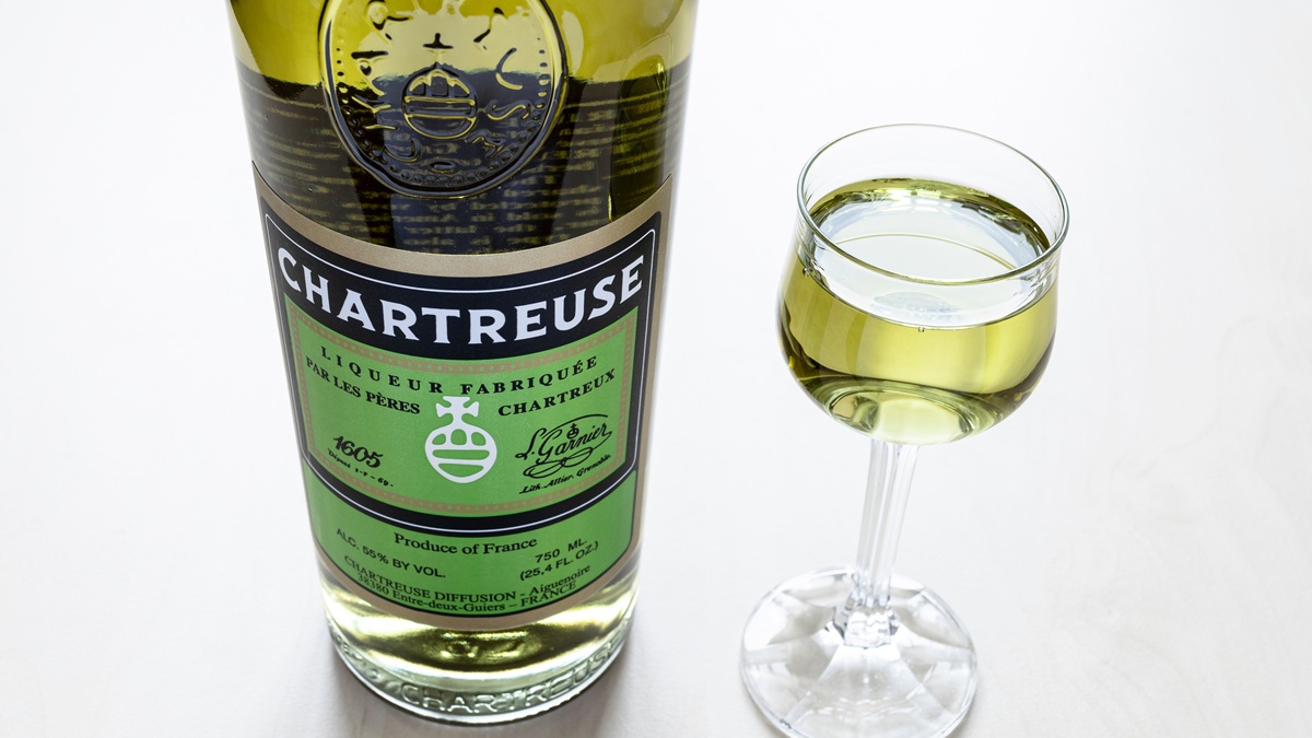 Lire la suite à propos de l’article Enchères fabuleuses pour des flacons de Chartreuse
