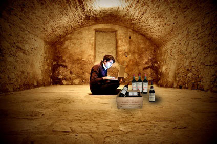 cave-ordinateur-bouteilles