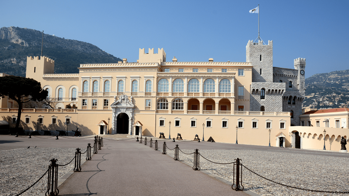 Lire la suite à propos de l’article Mariage princier à Monaco : délices méditerranéens, vins français et sud-africains