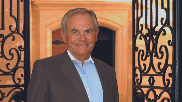 Lire la suite à propos de l’article Bordeaux : Bernard Magrez, l’homme aux 40 châteaux !