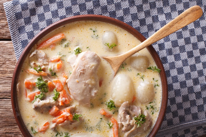 poule creme recette que boire vin accord blanc au pot poulet
