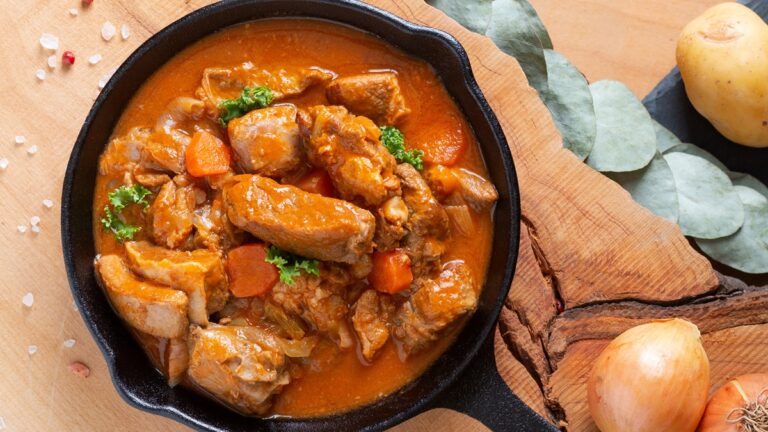 Lire la suite à propos de l’article Recette de la semaine : sauté de veau marengo