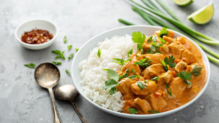Lire la suite à propos de l’article Recette de la semaine : Poulet rôti à la crème de curry