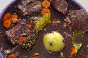 Recette de la semaine : Gardianne de taureau (ou de bœuf) à la languedocienne  