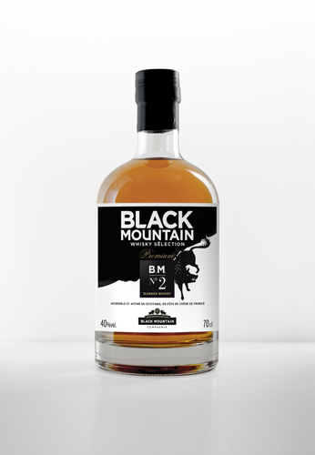 Lire la suite à propos de l’article Black Mountain N°2 : un whisky produit dans le sud-ouest de la France, avec un goût d’armagnac !