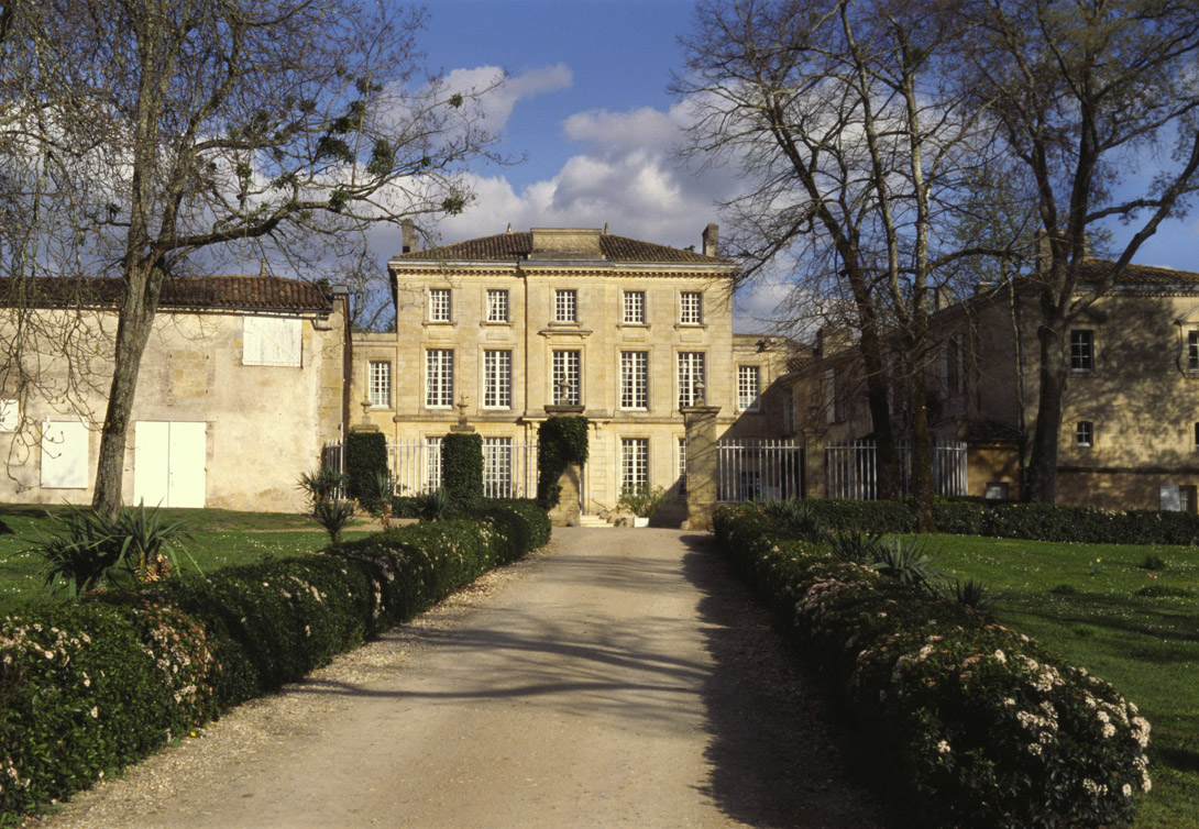 Lire la suite à propos de l’article Château Figeac, une nouvelle équipe de choc pour revenir au tout premier plan