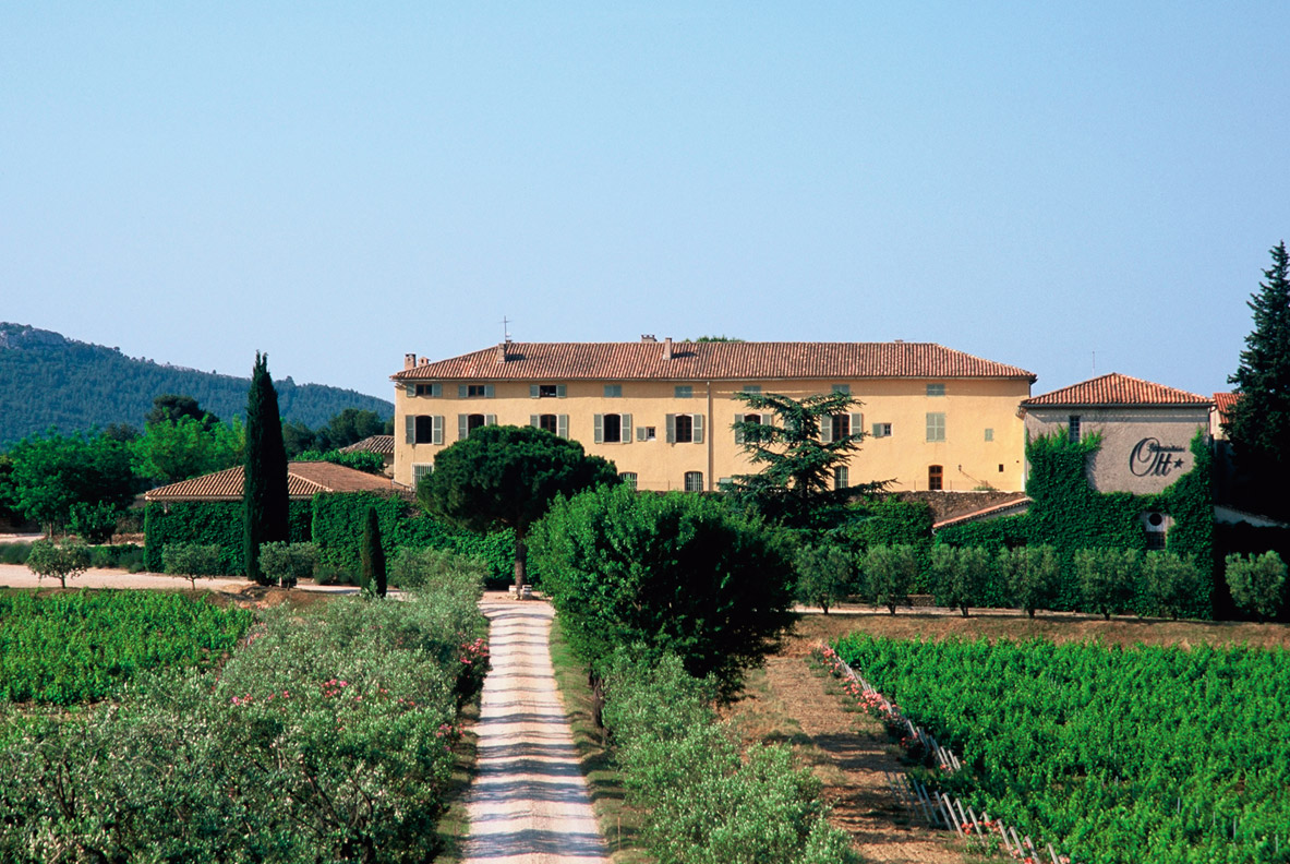 Lire la suite à propos de l’article Les domaines Ott s’agrandissent à Bandol et en Provence