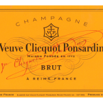 Veuve Clicquot immerge 350 bouteilles de champagne au fond de la mer