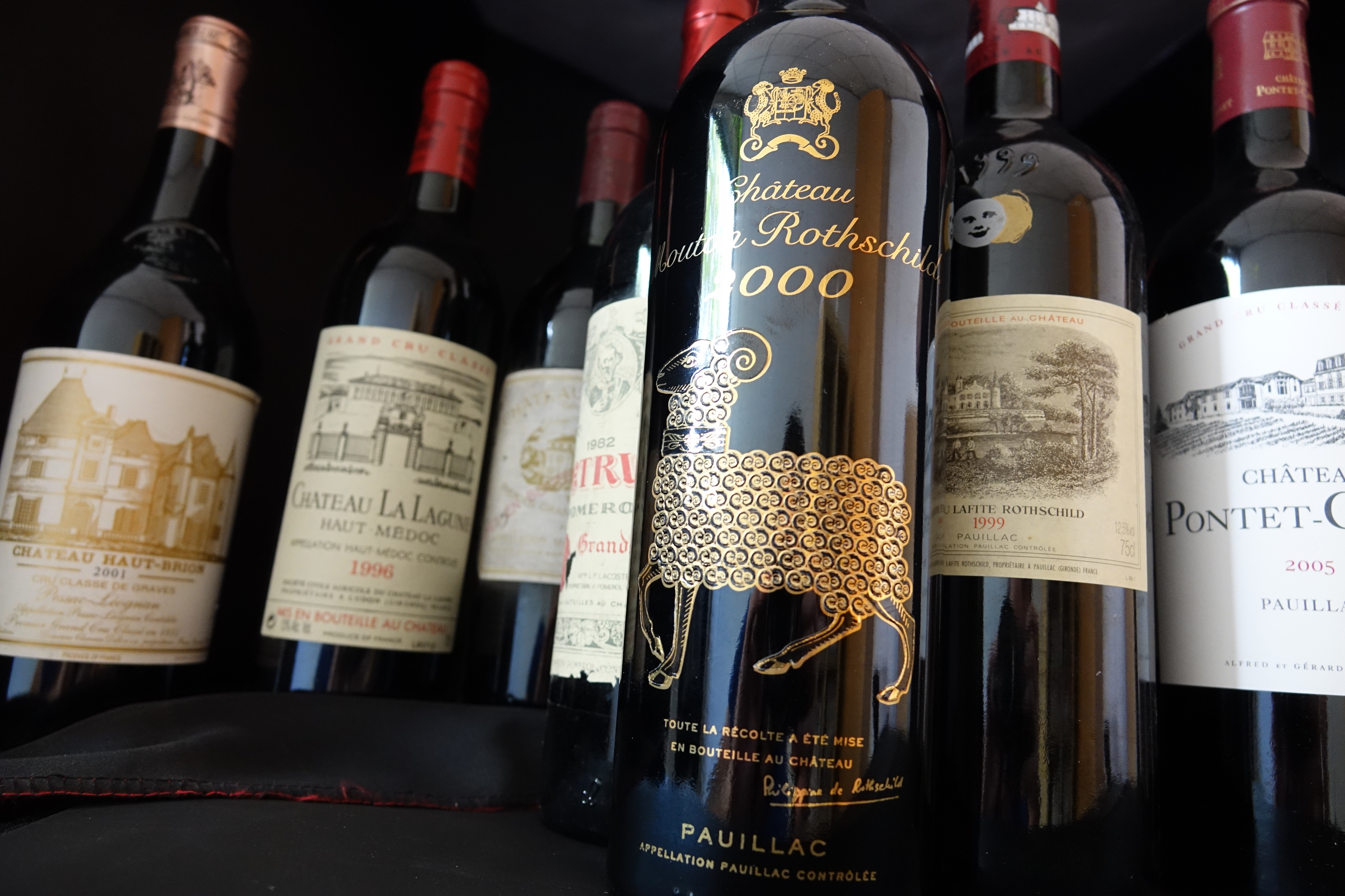 Lire la suite à propos de l’article Belle performance des  grands crus du Médoc dans les ventes aux enchères