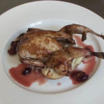 Recette de la semaine : cailles laquées au vinaigre balsamique, au verjus et aux raisins