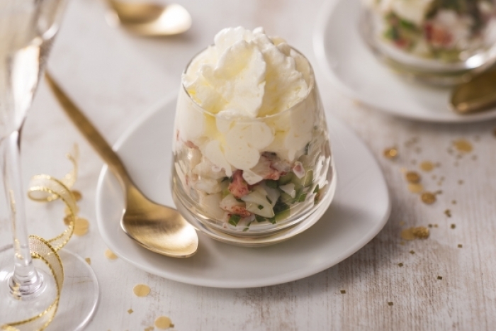 Verrine de homard et concombre, espuma de chou-fleur iDealwine accord mets et vin