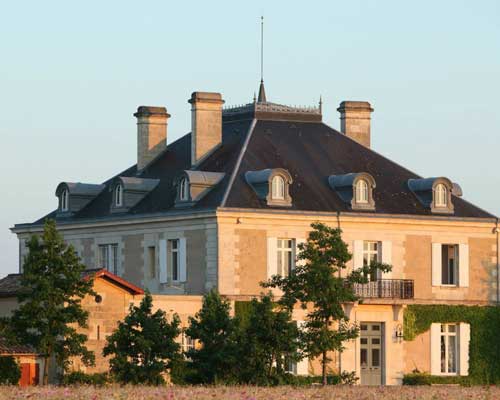 Lire la suite à propos de l’article Château Haut-Bailly : l’excellence des Graves, entre tradition et modernité