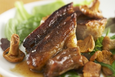 Lire la suite à propos de l’article Recette de la semaine : Tendron de veau aux girolles poêlées