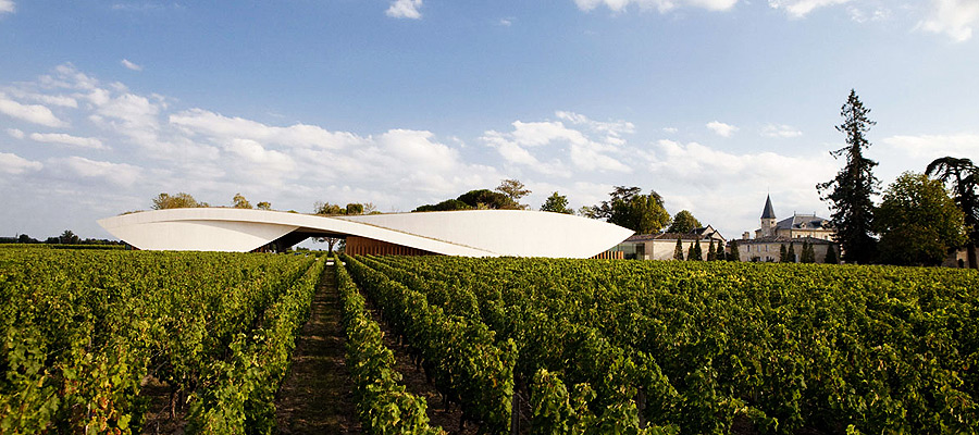 Chai château Cheval Blanc