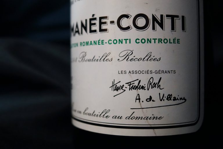 Lire la suite à propos de l’article 10 320€ pour un romanée-conti 1991 (+28%) adjugé le 14 décembre sur iDealwine