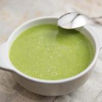 3 Recettes Detox : velouté, jus et soupe