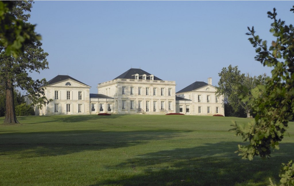 Lire la suite à propos de l’article L’élégance de Saint-Estèphe au château Phélan Ségur