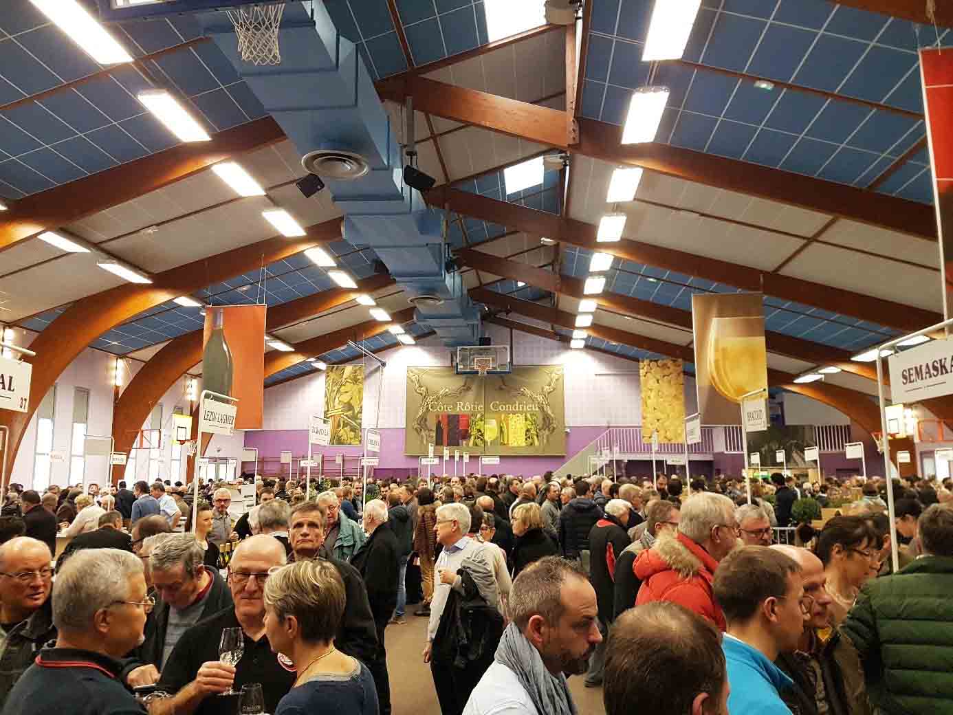 Lire la suite à propos de l’article Dégustation : les côtes-rôties et condrieu du marché d’Ampuis 2018 (partie 1)