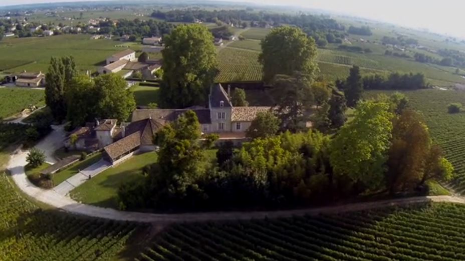 Lire la suite à propos de l’article Saint-Emilion : le château Bellefont-Belcier acquis par le Chinois Peter Kwok