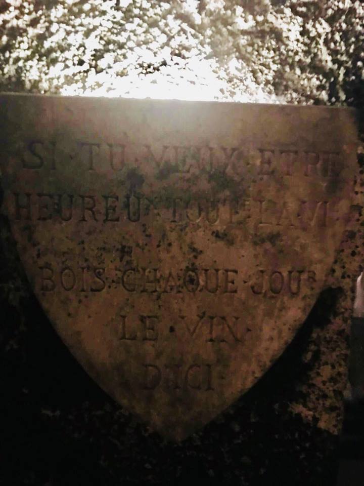 Citation cave Château des Jacques