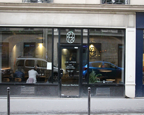 Lire la suite à propos de l’article Un nouveau point relais pour les amateurs parisiens chez 228 Litres