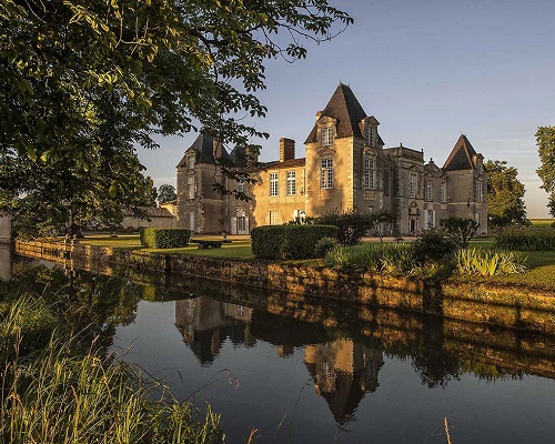 Lire la suite à propos de l’article Château d’Issan | Un passé prestigieux, un avenir radieux à Margaux