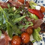 Quels accords mets et vins sur les salades composées ?