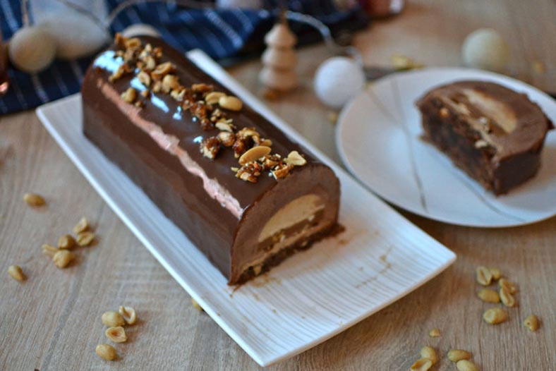 Recette-buche-chocolat-caramel-cacahuetes