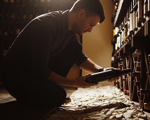Lire la suite à propos de l’article Offre enlèvement gratuit | Vendez vos vins