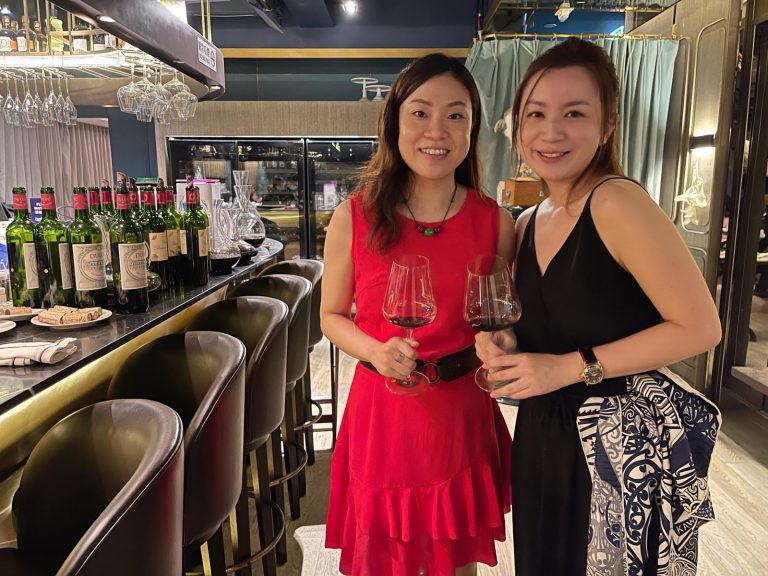 Evénement 2021 iDealwine vin Hong-Kong  Alva Ho