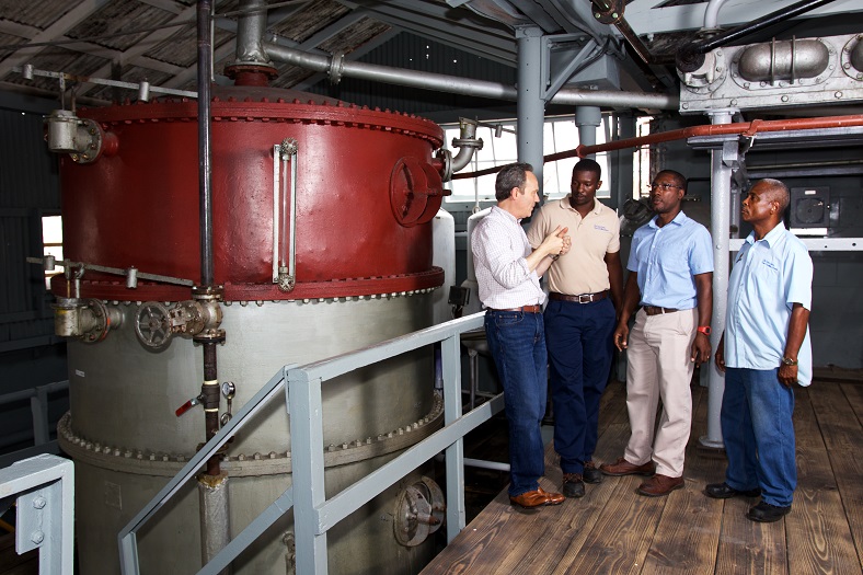 Rhum Plantation spiritueux iDealwine terroirs distillation