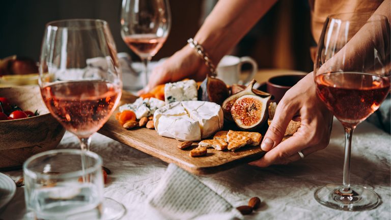 Lire la suite à propos de l’article Quels accords à table avec un rosé ?