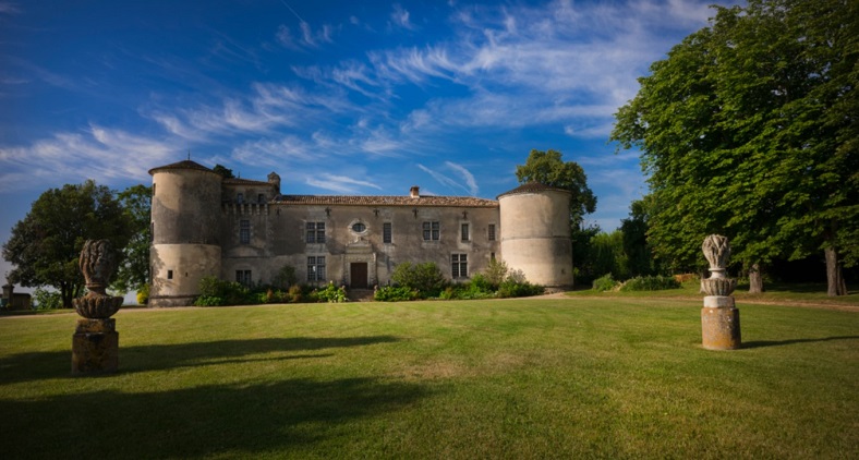 Une nouvelle page s’ouvre au Château de Carles iDealwine propriété