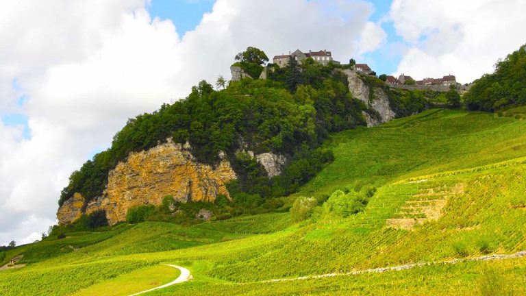 Lire la suite à propos de l’article Croix & Courbet, deux amis bien décidés à sublimer les savagnins du Jura