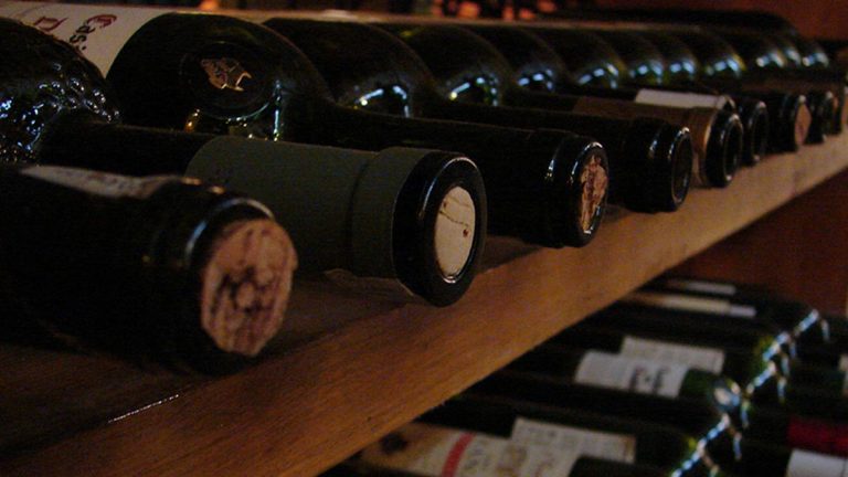 Lire la suite à propos de l’article Où stocker vos vins en ville ? Découvrez la cave de stockage iDéale