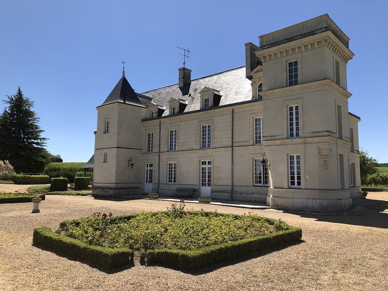 Récit de visites vignobles iDealwine Saumur Chateau de Villeneuve