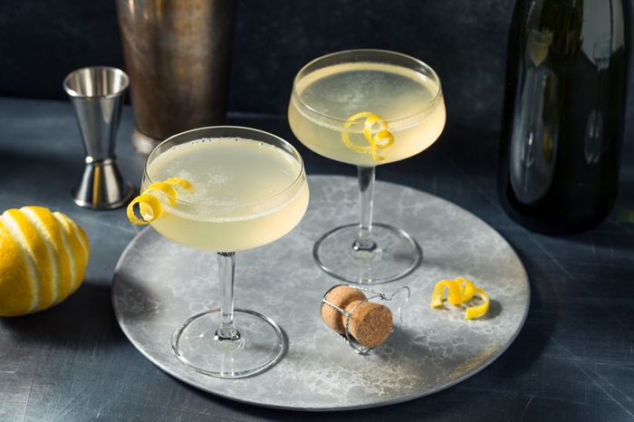 COCKTAIL CHAMPAGNE GIN CITRON FRENCH 75