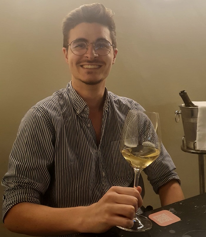 Léo Singapour iDealwine 2