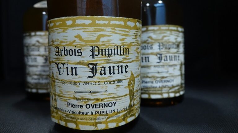 Lire la suite à propos de l’article Qu’est-ce que le vin jaune ?