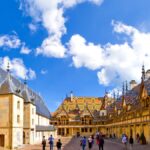 Tout savoir sur la Vente aux enchères des Hospices de Beaune 