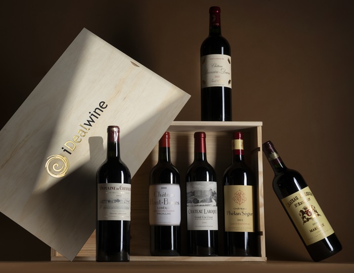 iDealwine coffret caisse bois bordeaux