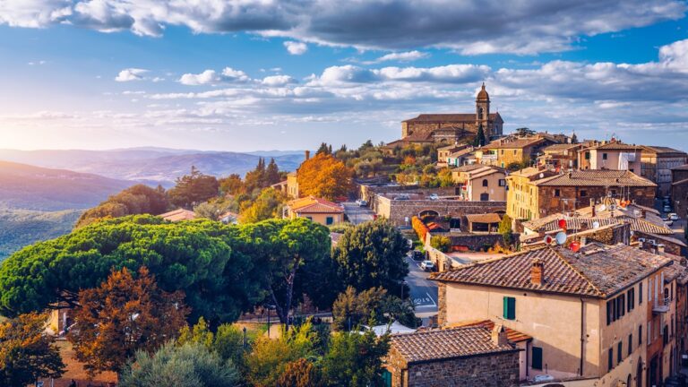 Lire la suite à propos de l’article La DOCG Brunello di Montalcino | Guide de l’appellation