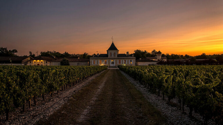 Lire la suite à propos de l’article Château Brane-Cantenac, l’élégance margalaise  