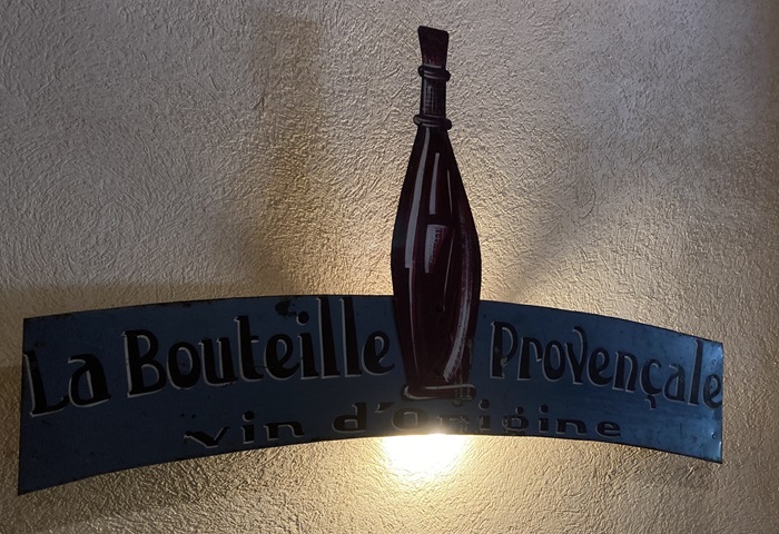 la bouteille provencale Domaines Ott
