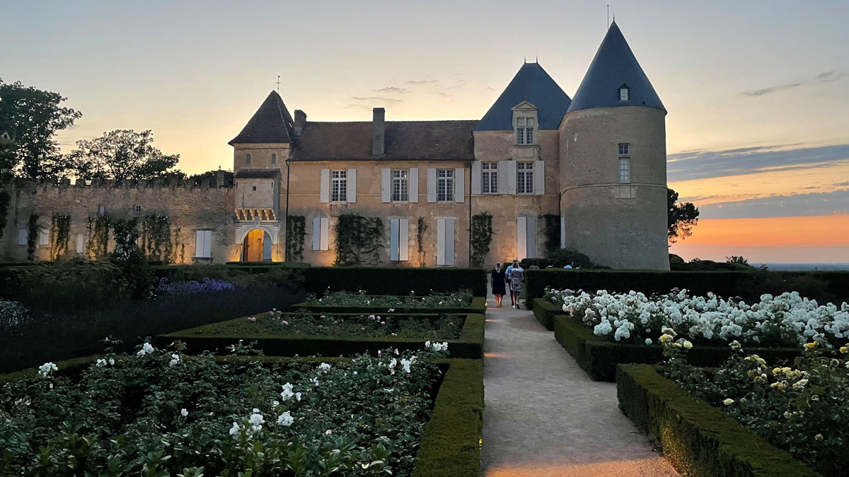 Lire la suite à propos de l’article Carmes Haut-Brion, Ogier, Yquem : dîners secrets iDealwine en terre bordelaise