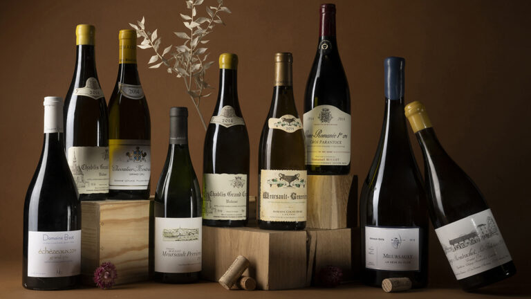 Lire la suite à propos de l’article Rapport d’enchères de mars : chardonnays bourguignons et grands formats bordelais à l’honneur