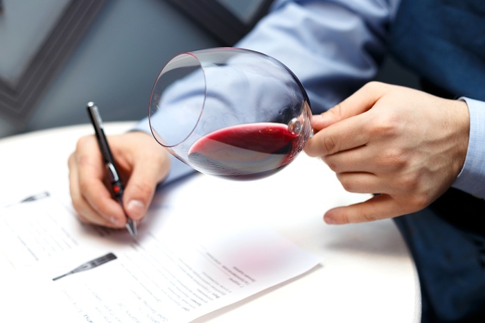 critiques vins
les notes des vins sont-elles fiables
les médailles des vins sont elles fiables