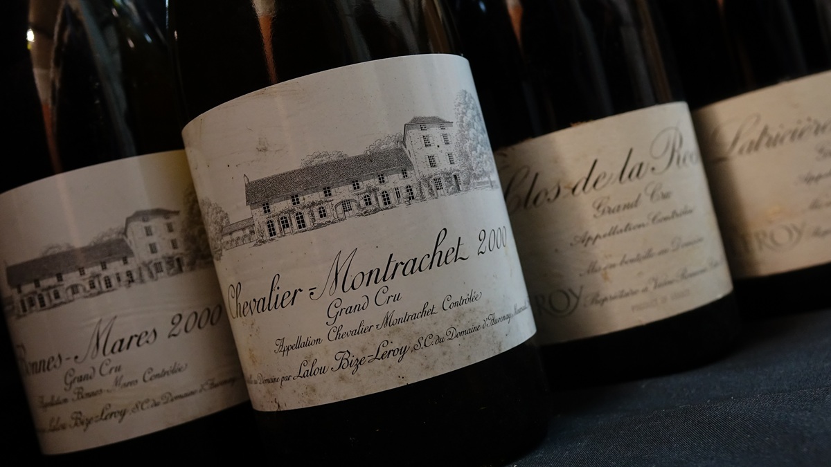 Lire la suite à propos de l’article Enchères d’avril : combien valent les vins du domaine Leroy ?