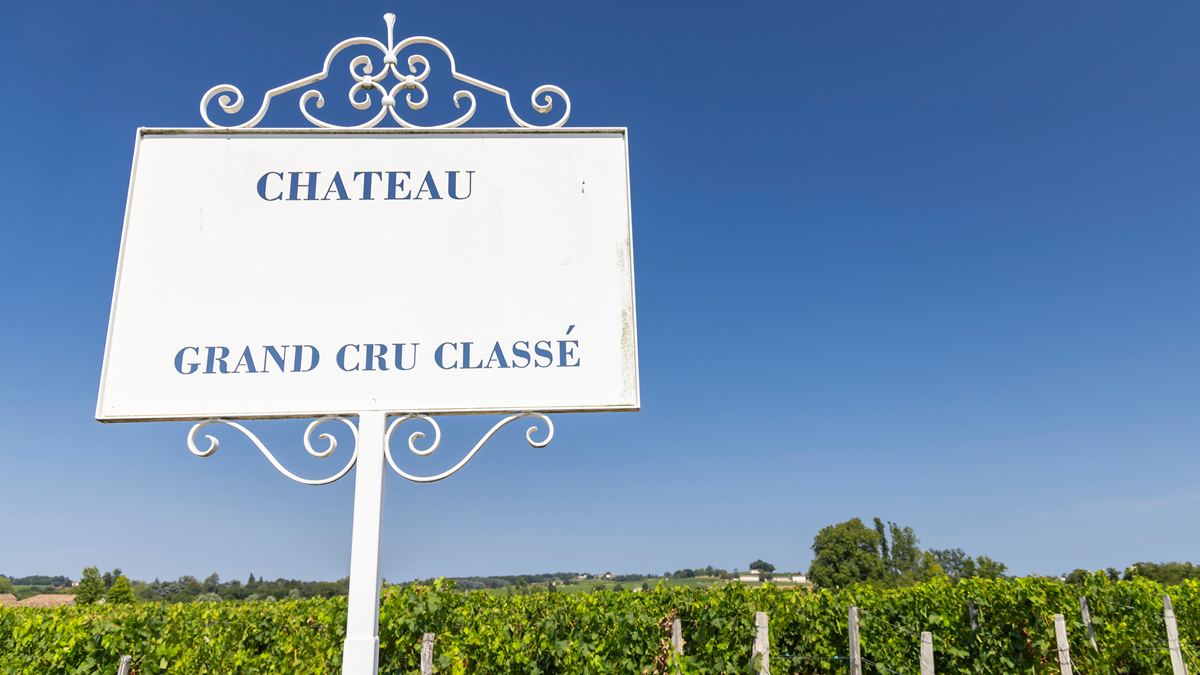 Lire la suite à propos de l’article Qu’est-ce qu’un grand cru ? | Le tour des régions viticoles françaises
