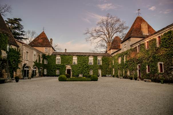 château carbonnieux
carbonnieux blanc
carbonnieux
famille perrin